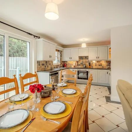 4 Bed In Portnoo Oc-ii16953 *