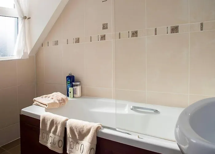 4 Bed In Portnoo Oc-ii16953 *