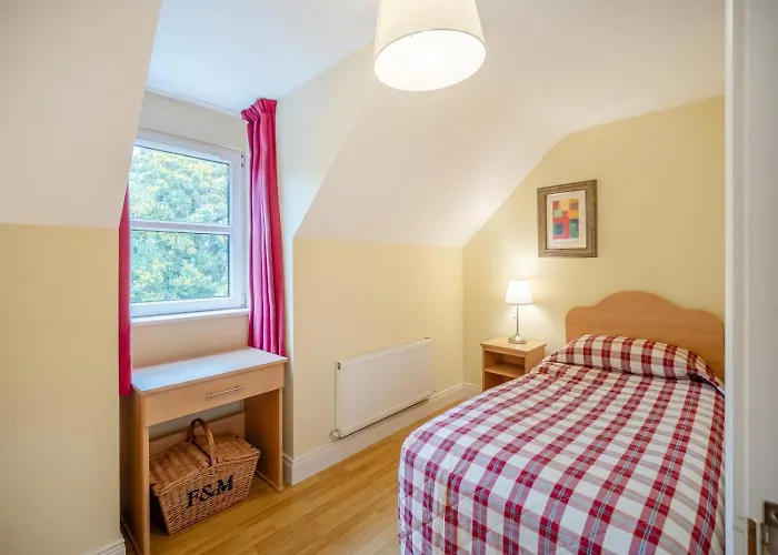4 Bed In Portnoo Oc-ii16953 *