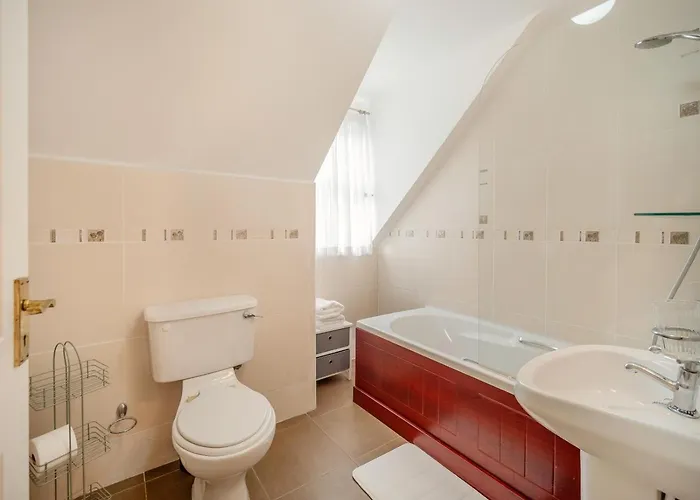 4 Bed In Portnoo Oc-ii16953 *